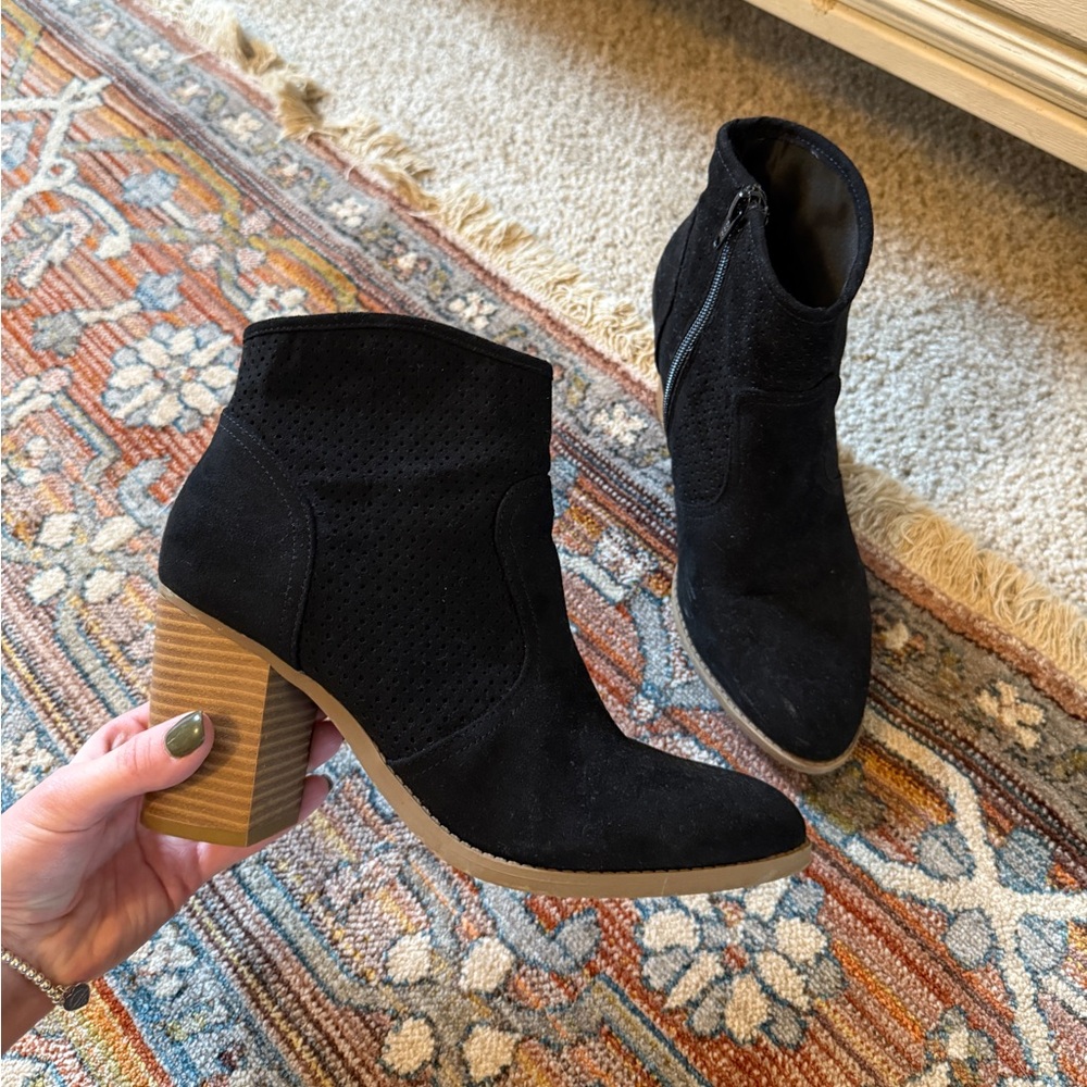 Black Booties